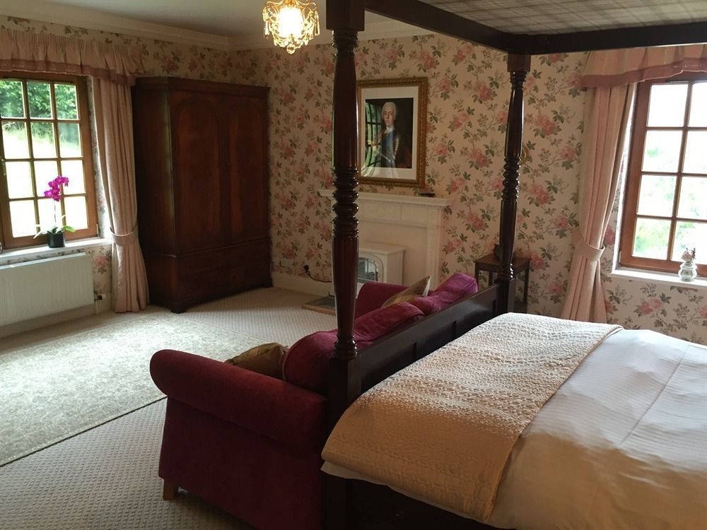 Highland Bear Lodge & Luxury Bear Huts Drumnadrochit Eksteriør bilde